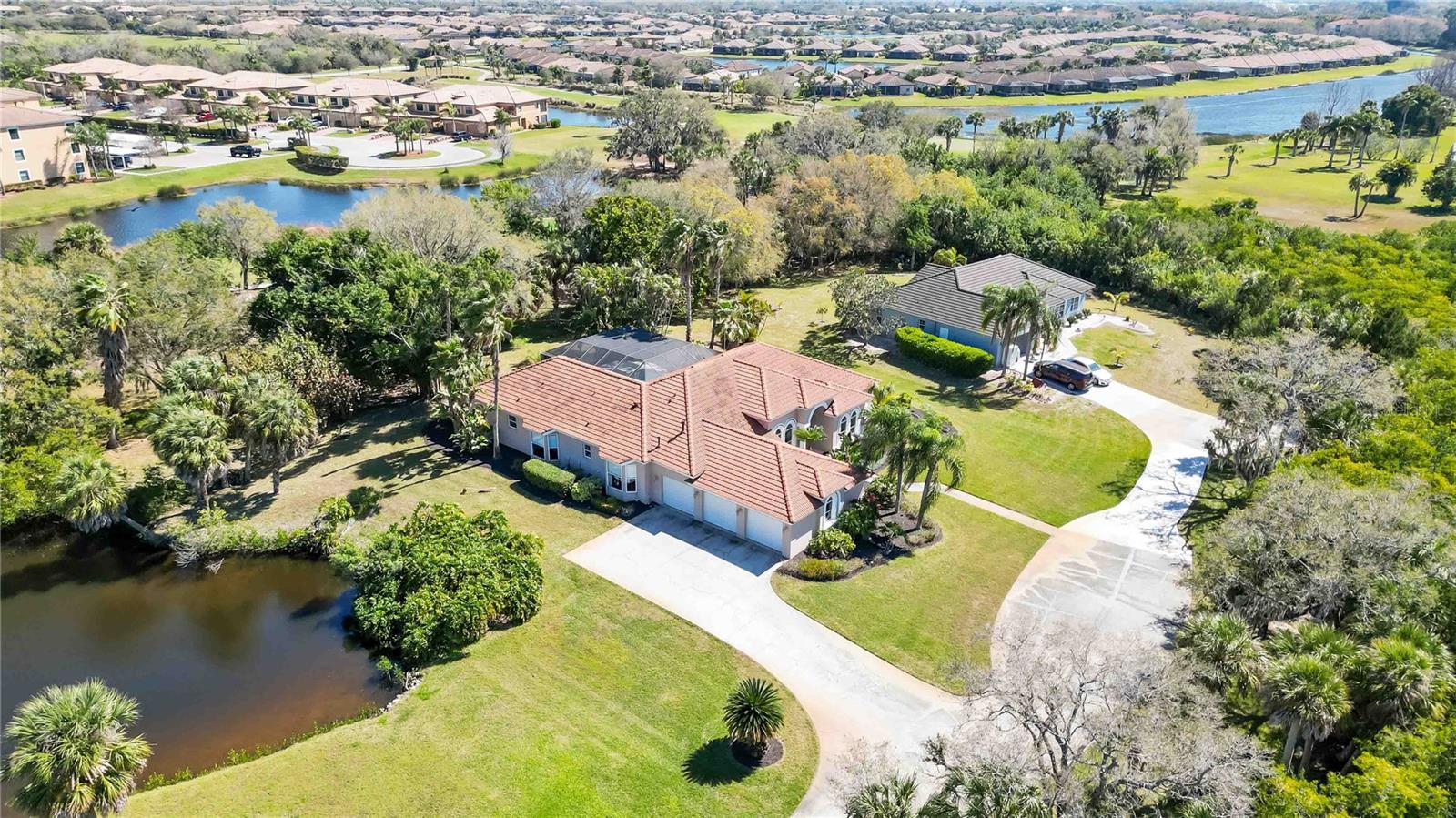 6186 9TH AVENUE CIR NE