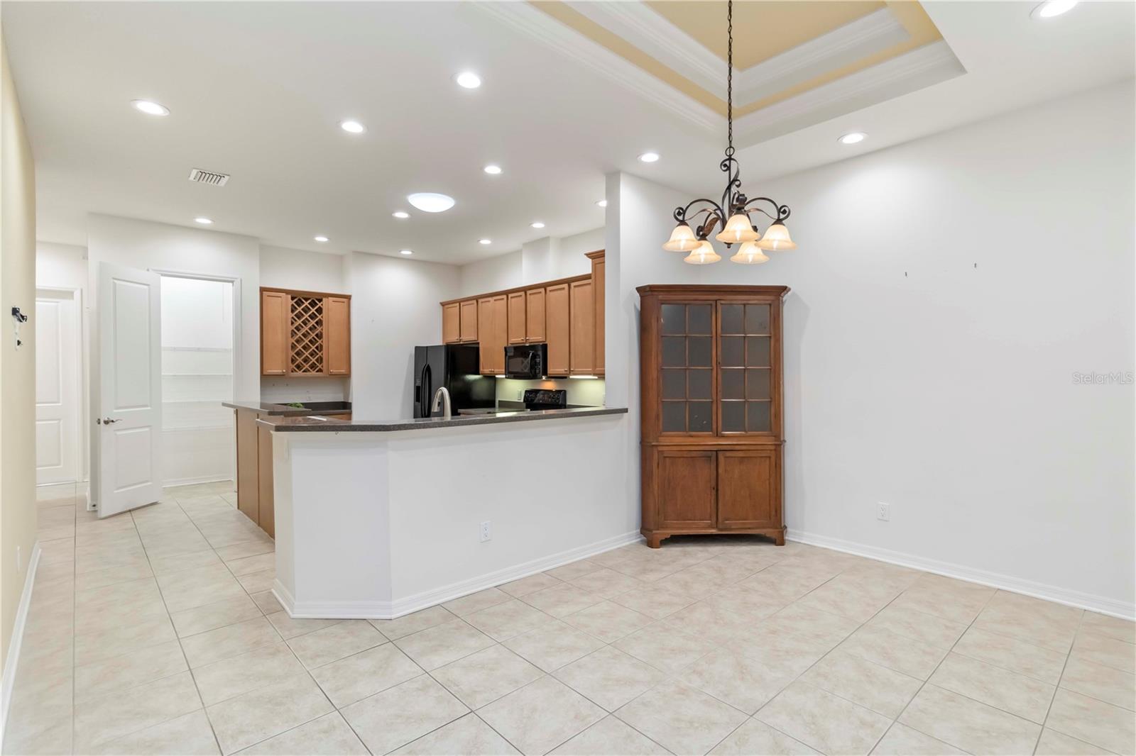7314 HAMILTON RD