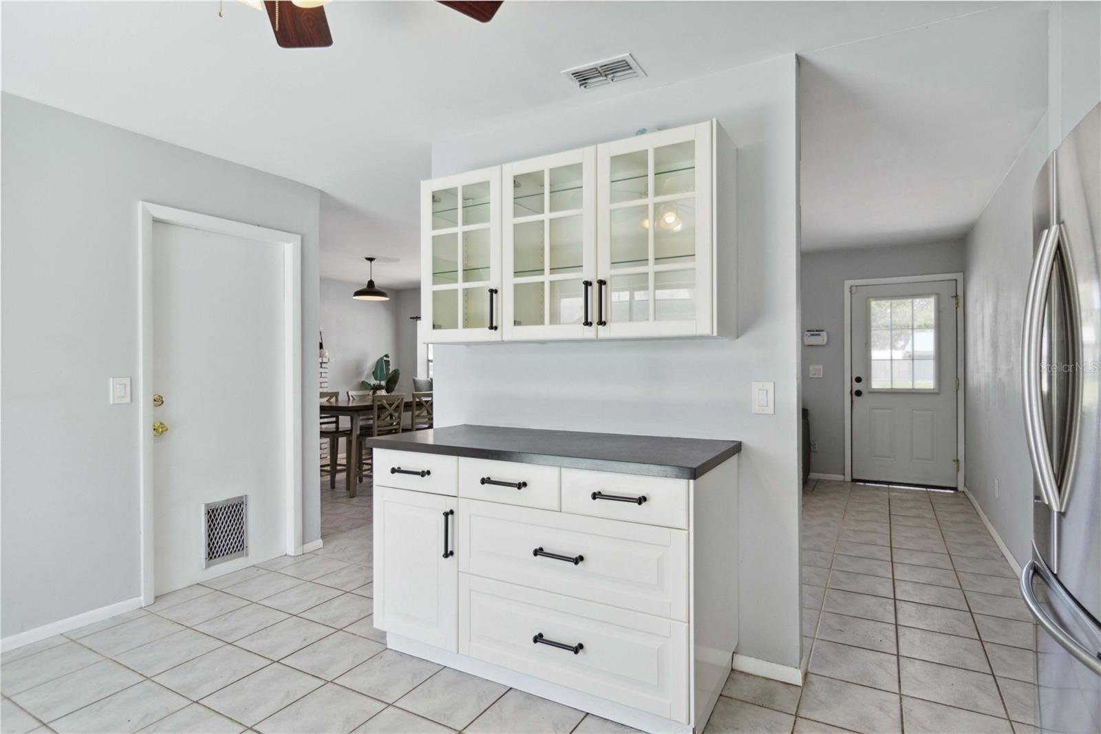 111 66TH STREET CT E