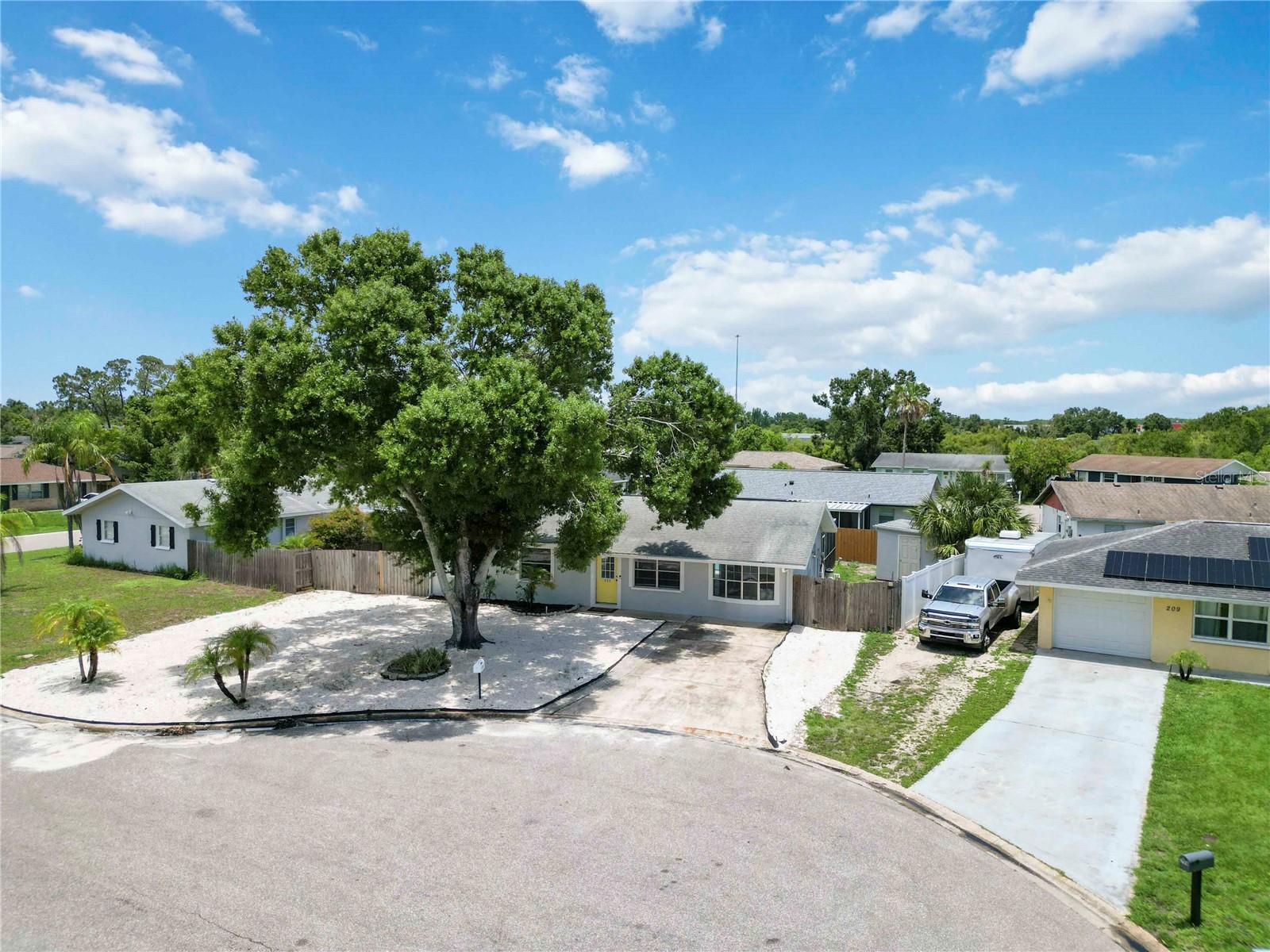 111 66TH STREET CT E