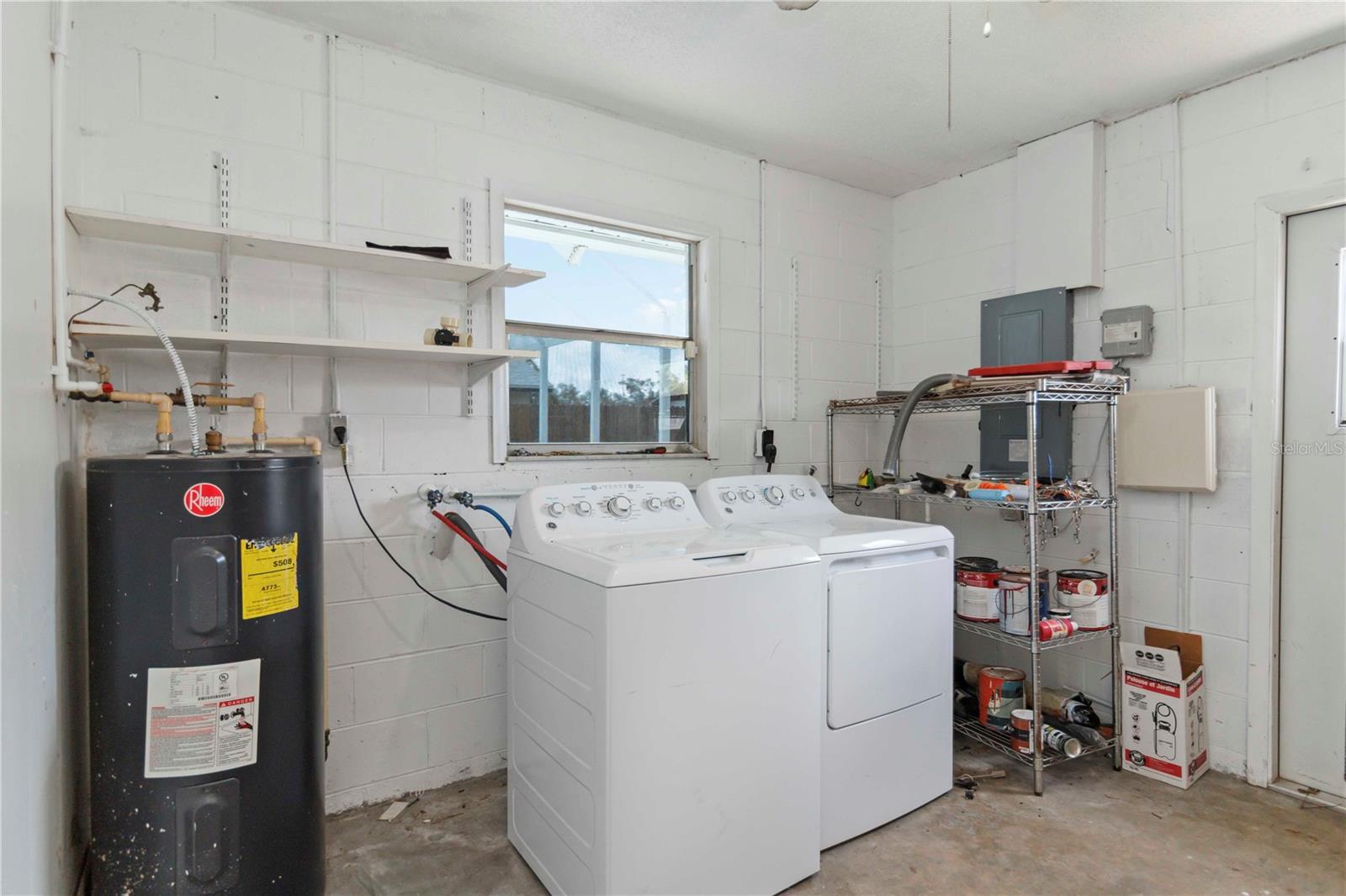 111 66TH STREET CT E