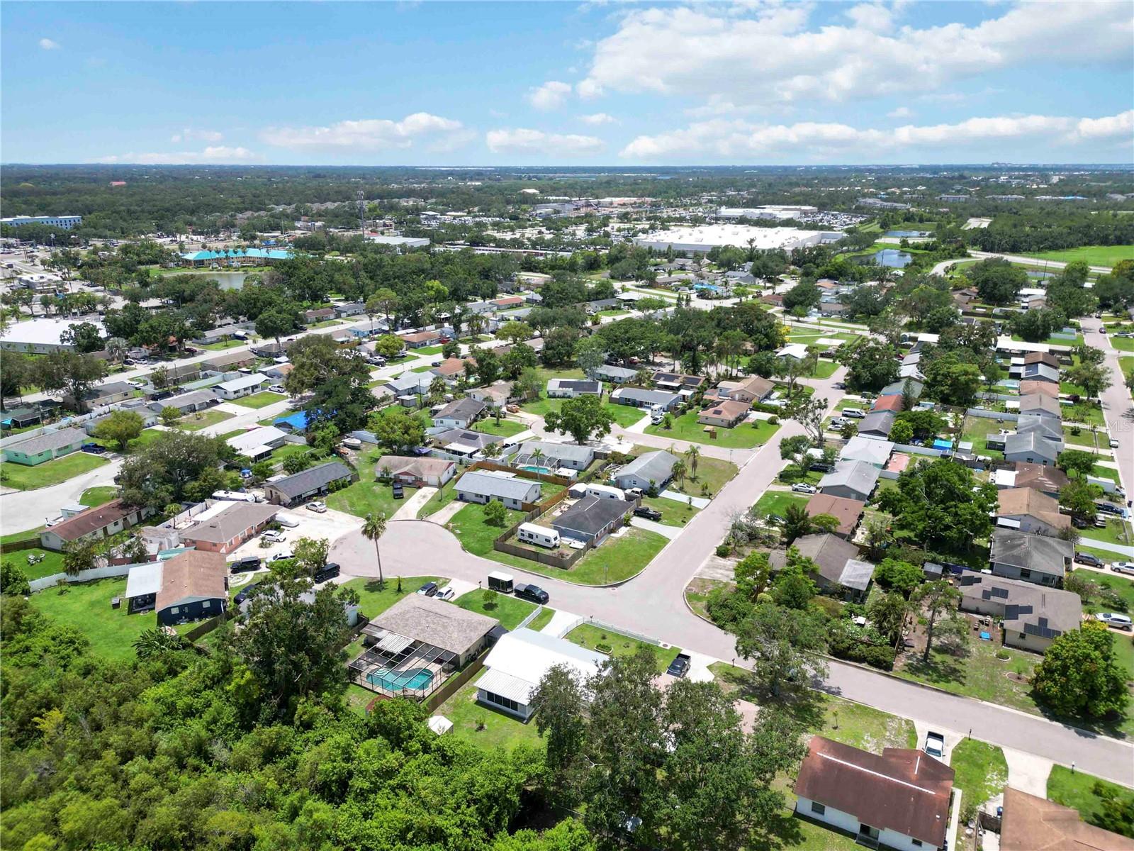 111 66TH STREET CT E