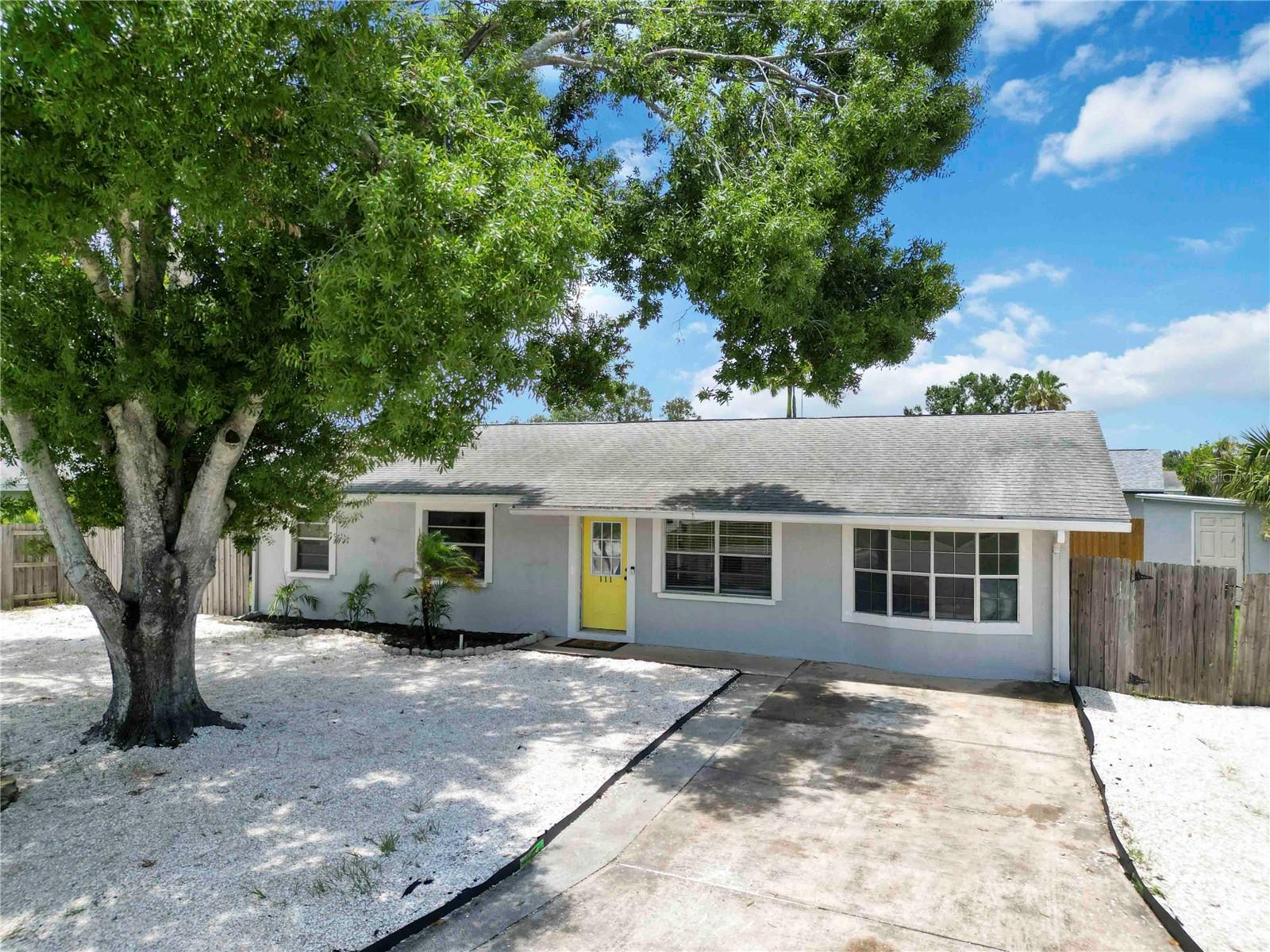 111 66TH STREET CT E