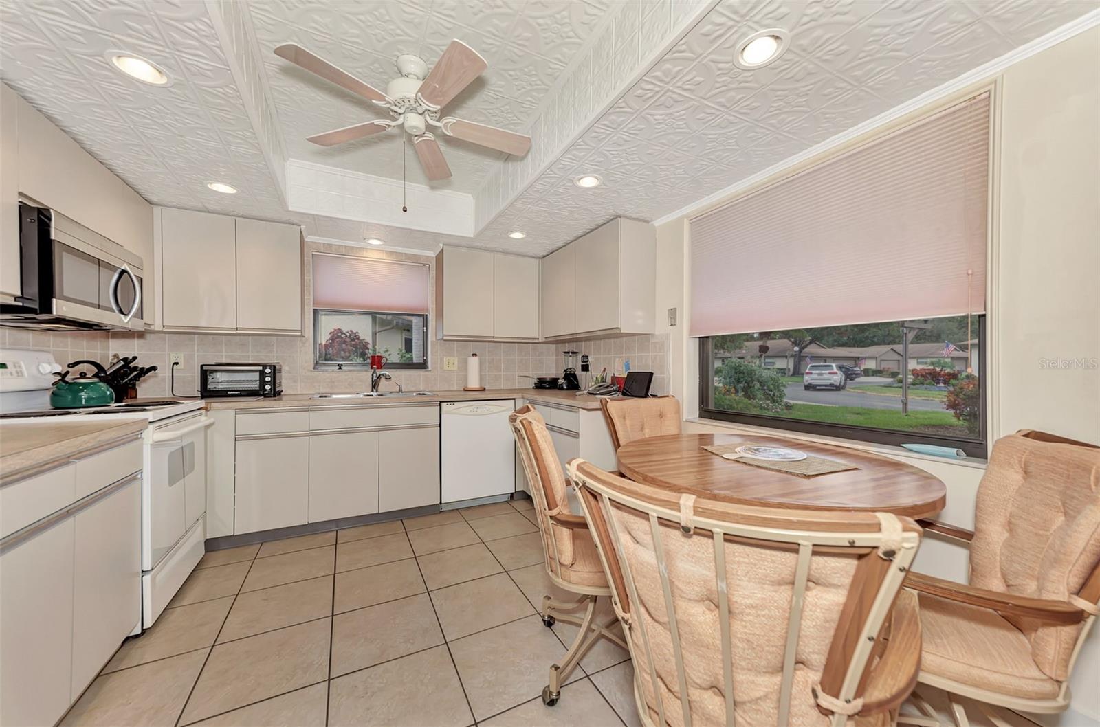 495 OAK HILL CIR #44