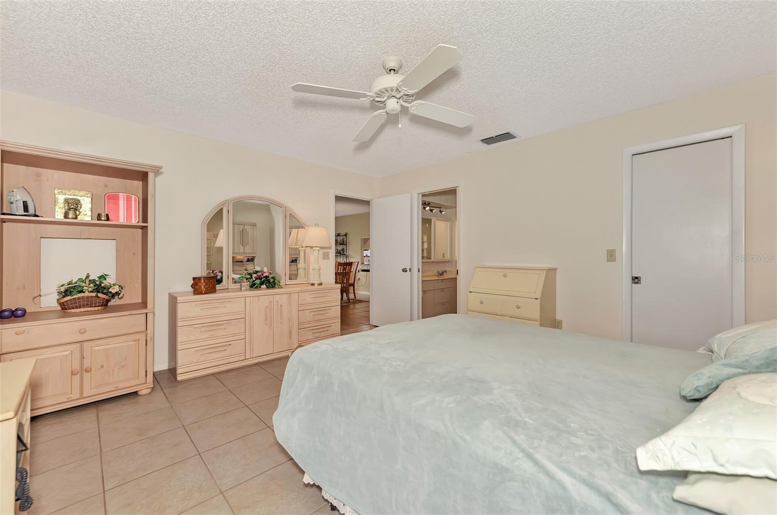 495 OAK HILL CIR #44