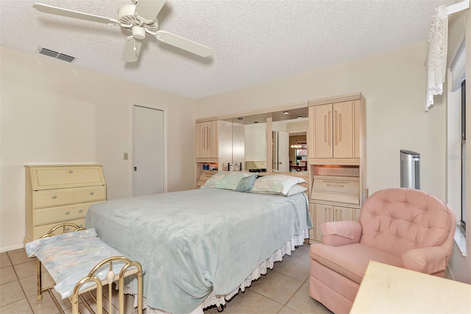 495 OAK HILL CIR #44