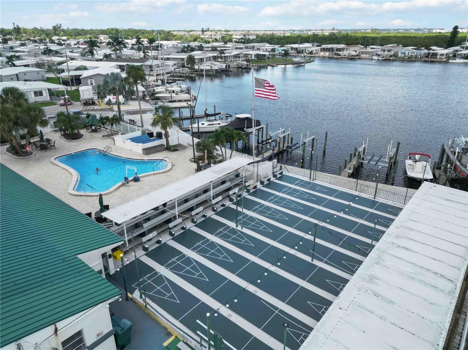 190 BIMINI DR