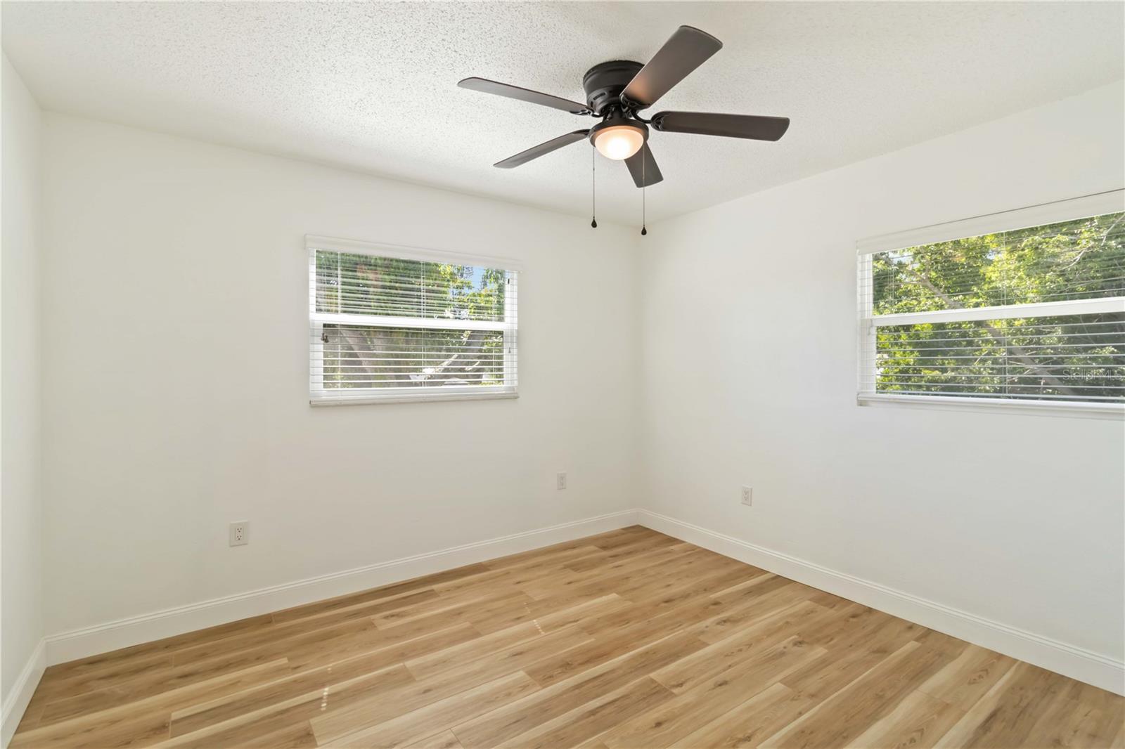 2707 17TH AVE W