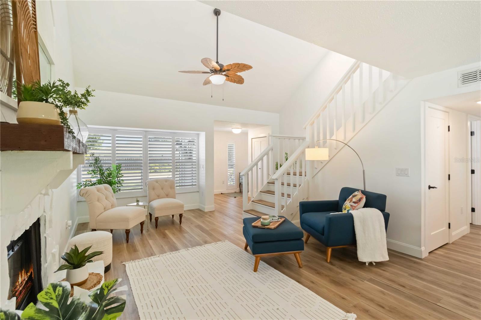 2707 17TH AVE W