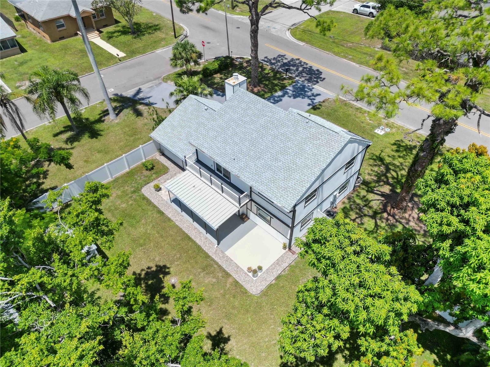 2707 17TH AVE W