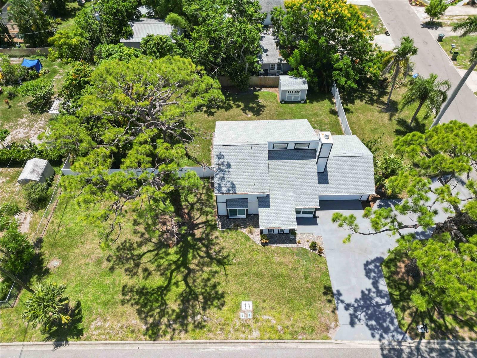 2707 17TH AVE W