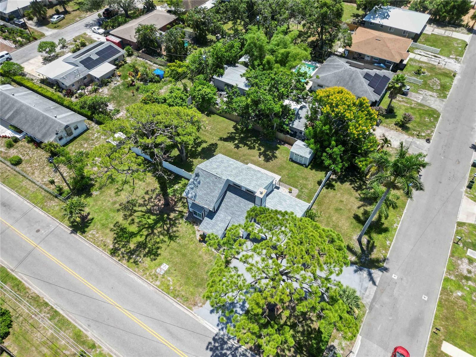 2707 17TH AVE W