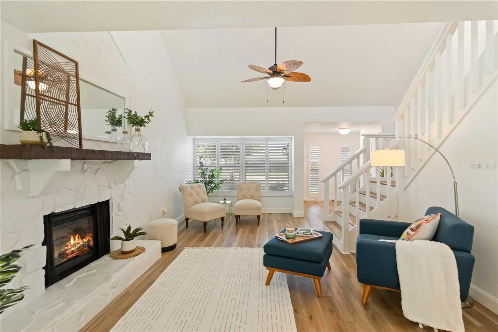 2707 17TH AVE W