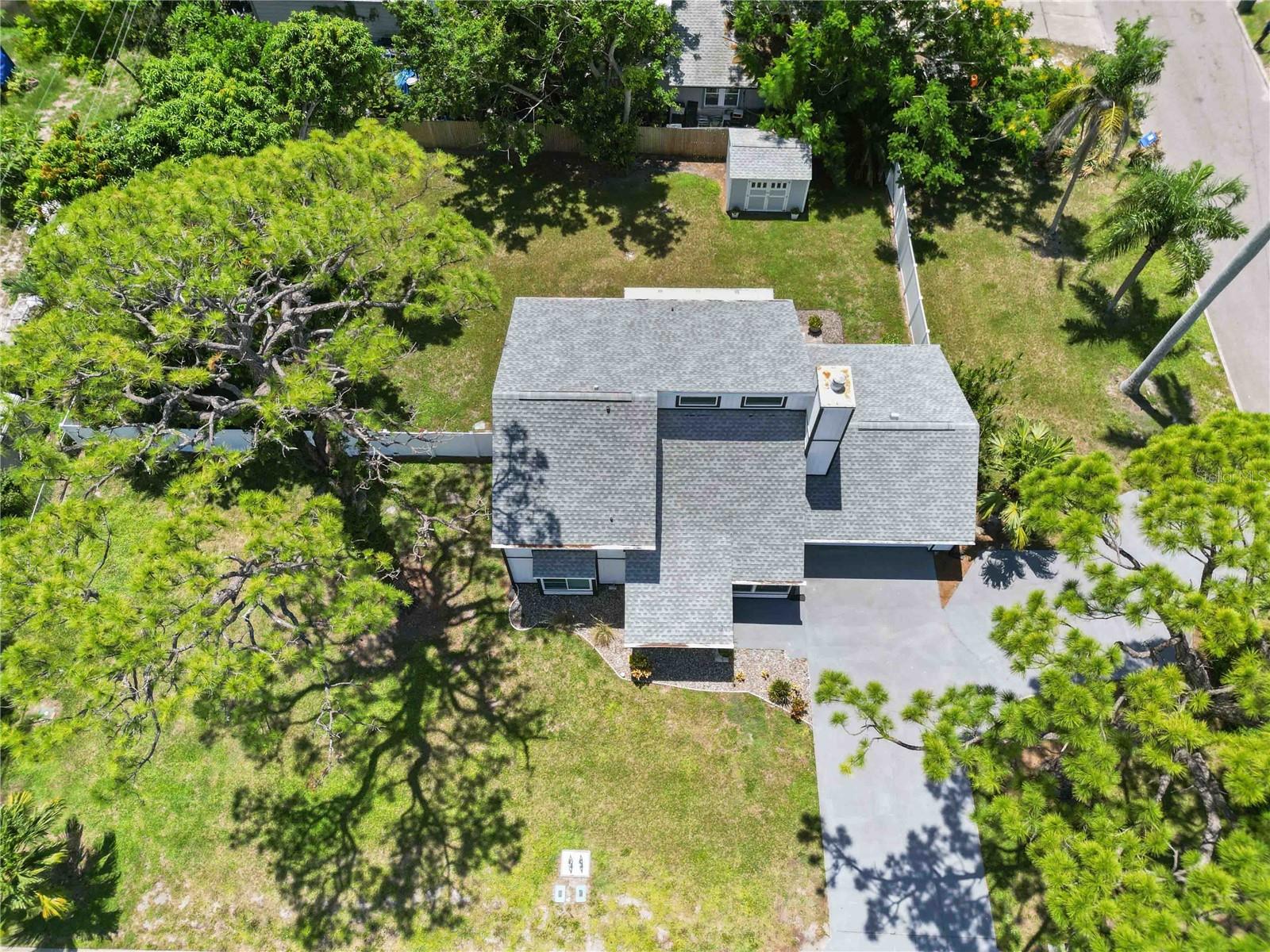 2707 17TH AVE W
