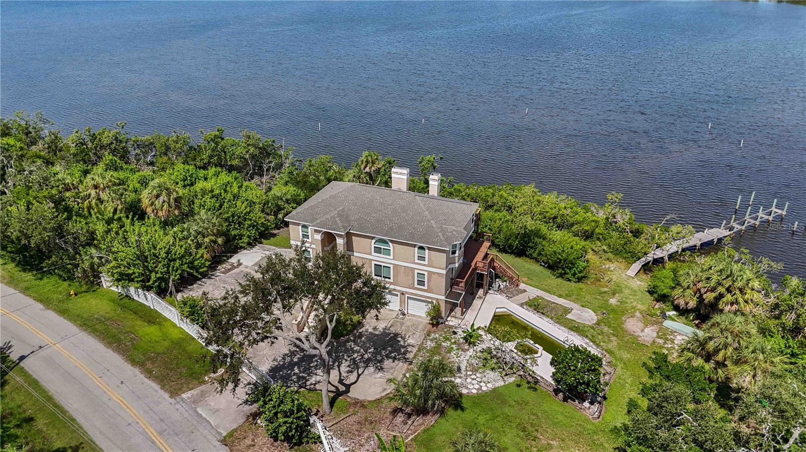 1470 BAYSHORE DR