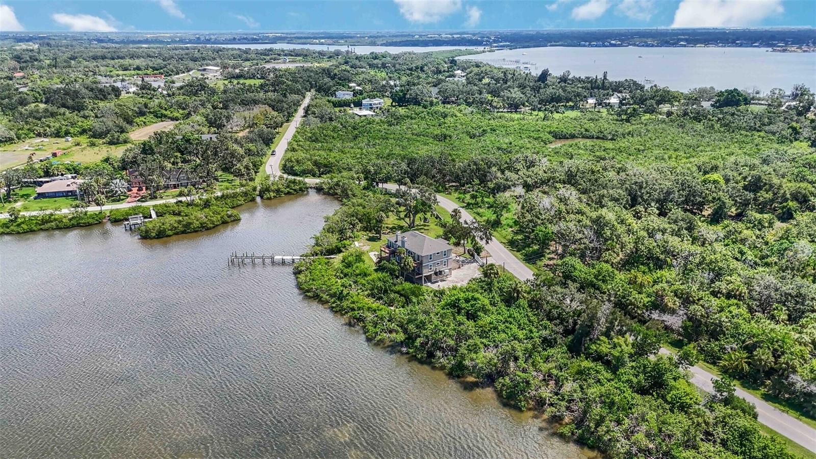 1460 BAYSHORE DR