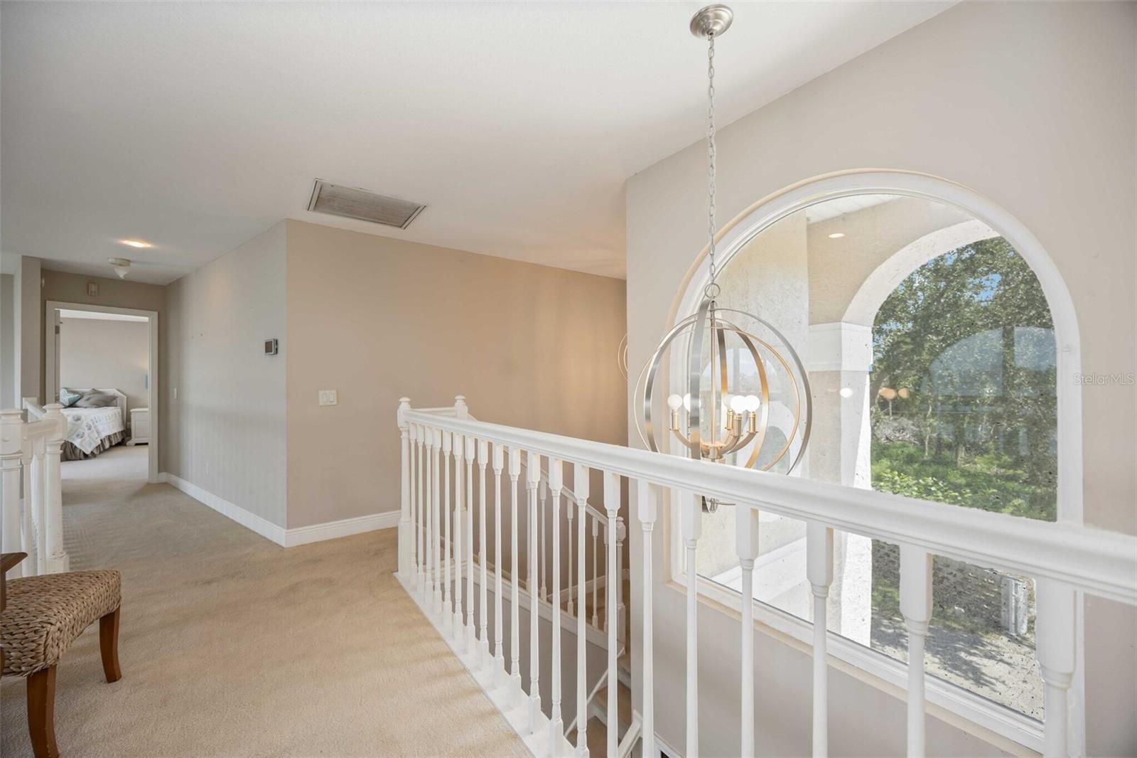 1460 BAYSHORE DR