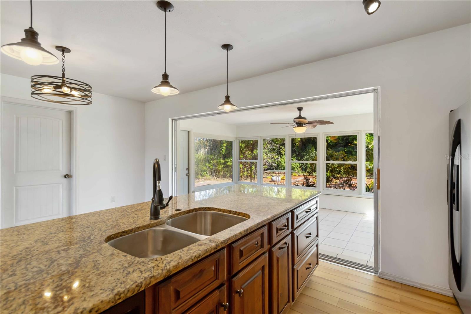 5224 39TH AVE W