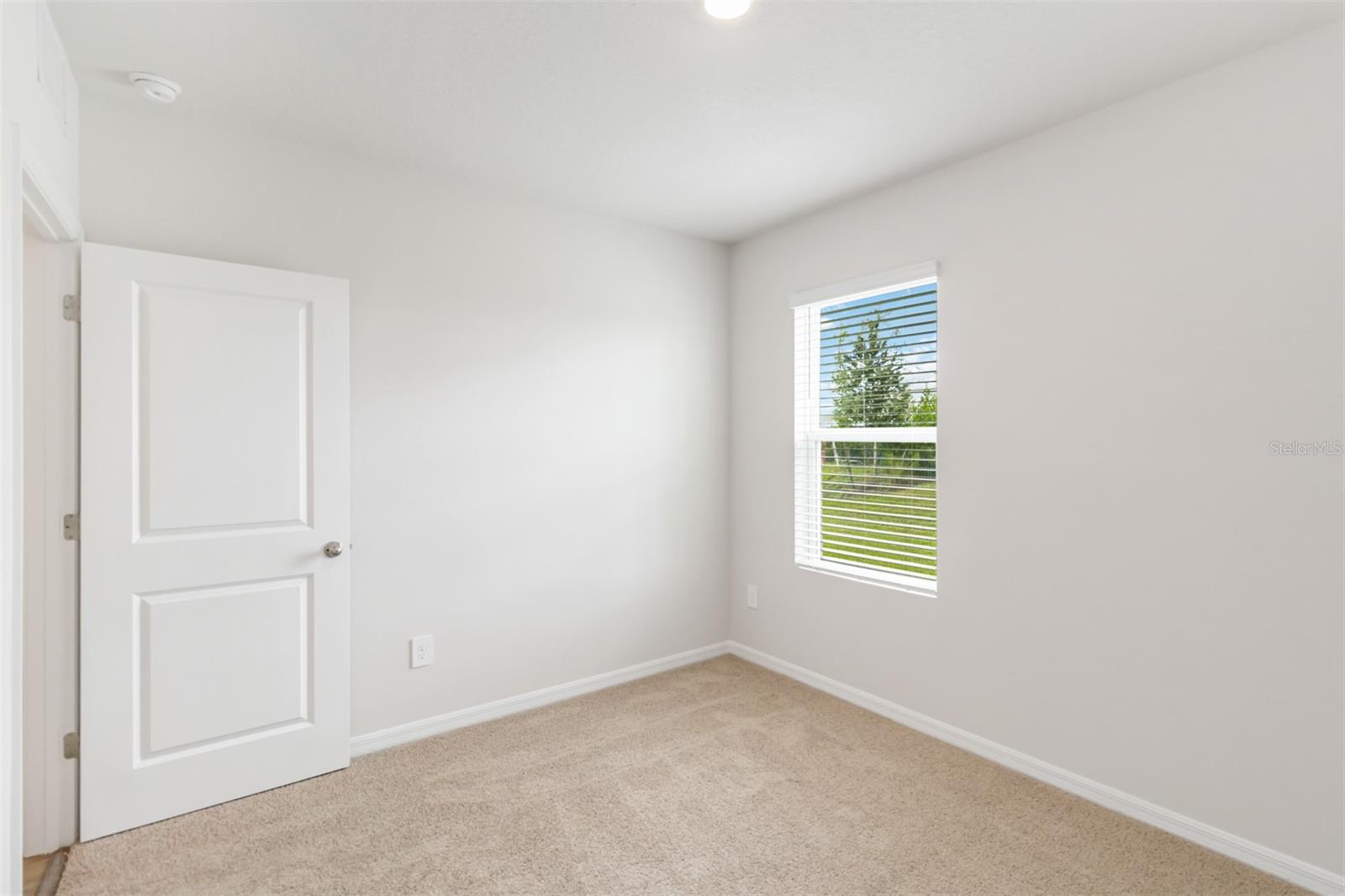 3218 BITTERROOT LN