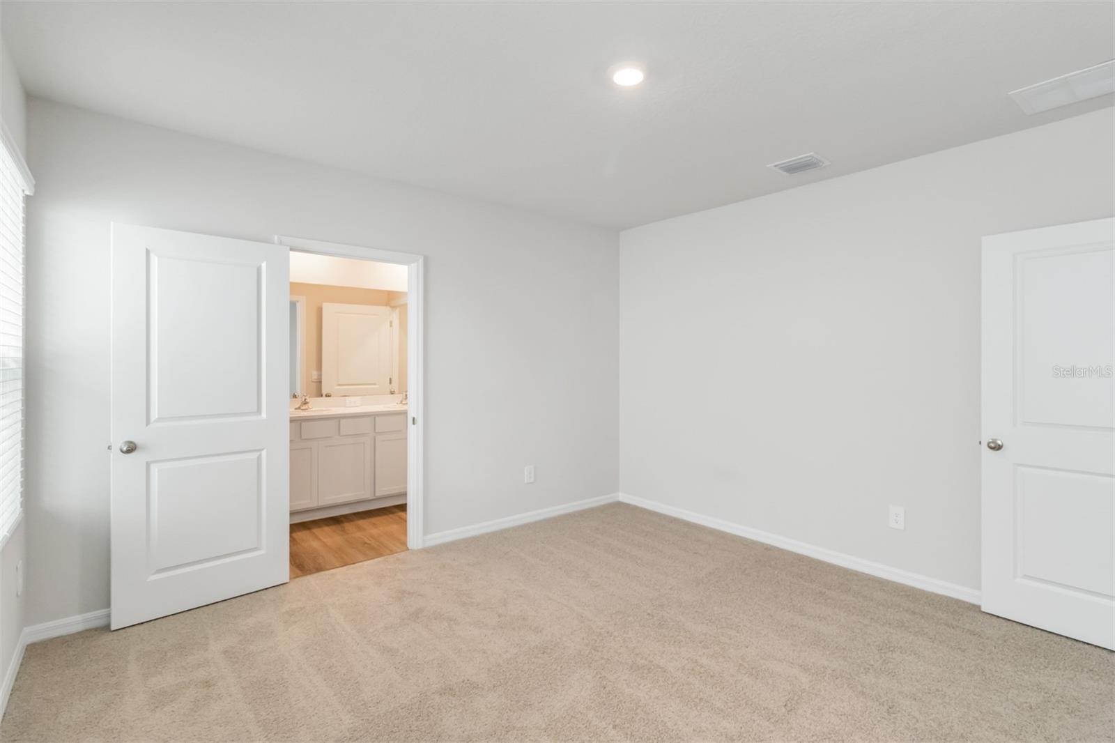 3218 BITTERROOT LN