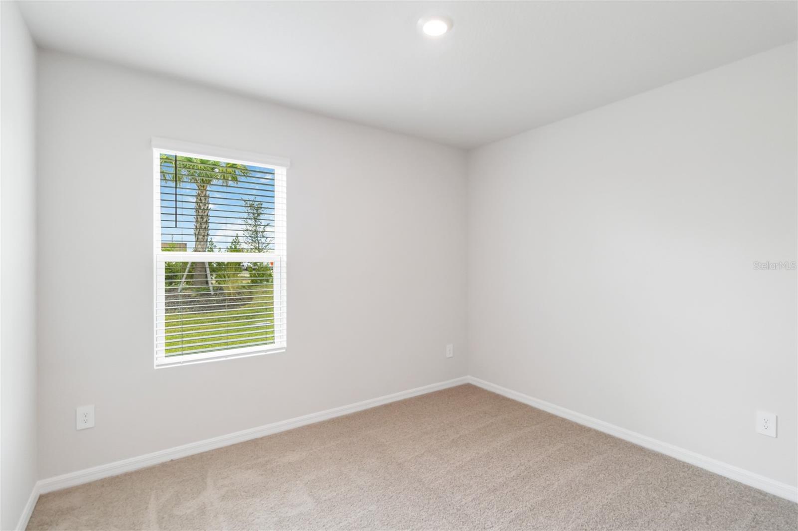3218 BITTERROOT LN