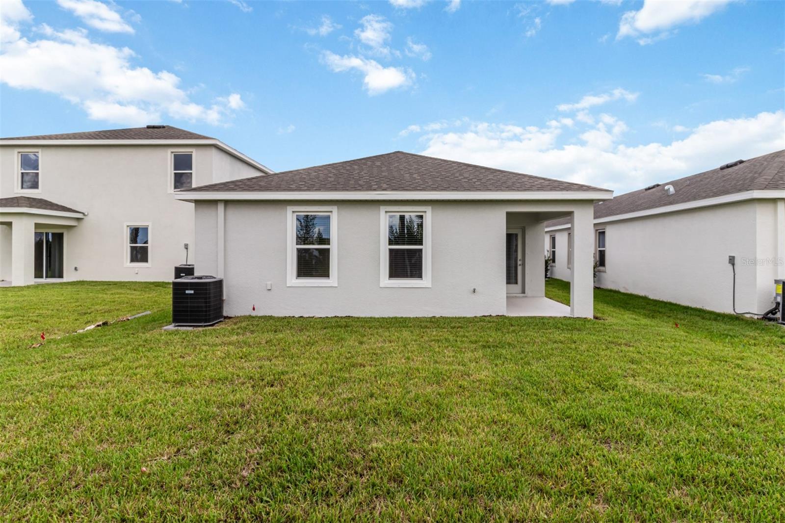 3218 BITTERROOT LN