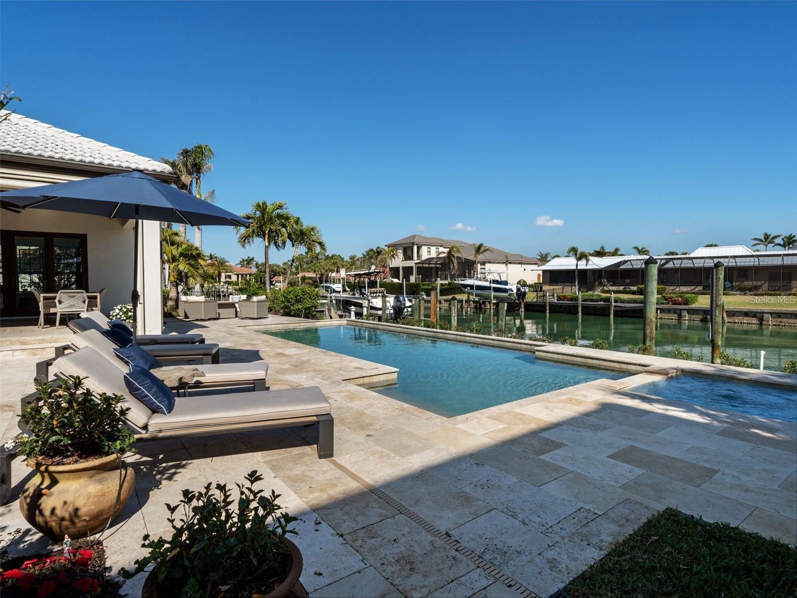 355 W ROYAL FLAMINGO DR