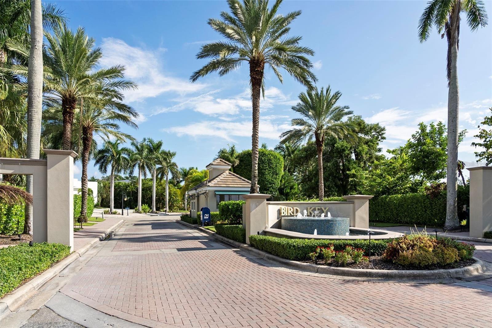 355 W ROYAL FLAMINGO DR