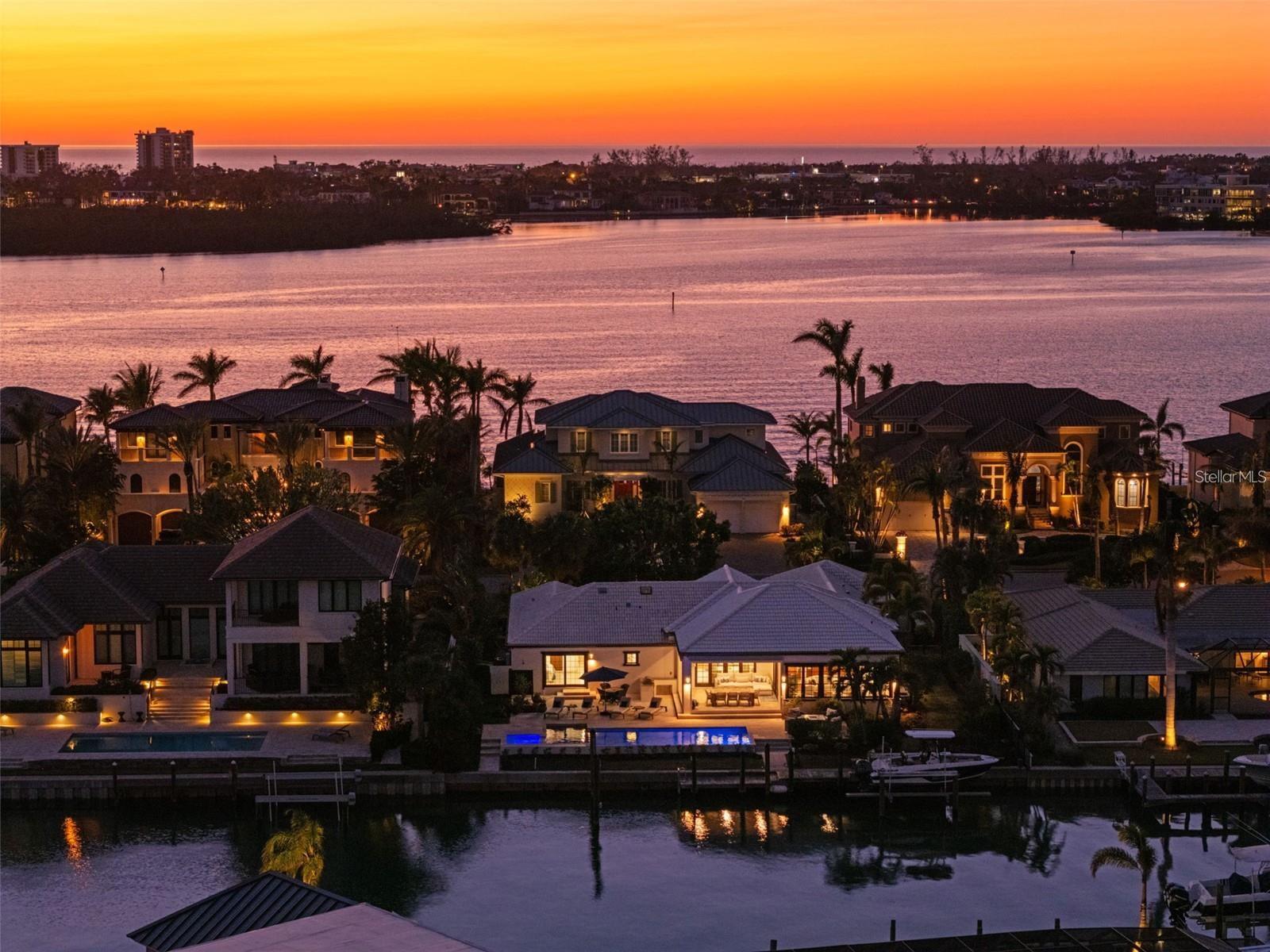 355 W ROYAL FLAMINGO DR