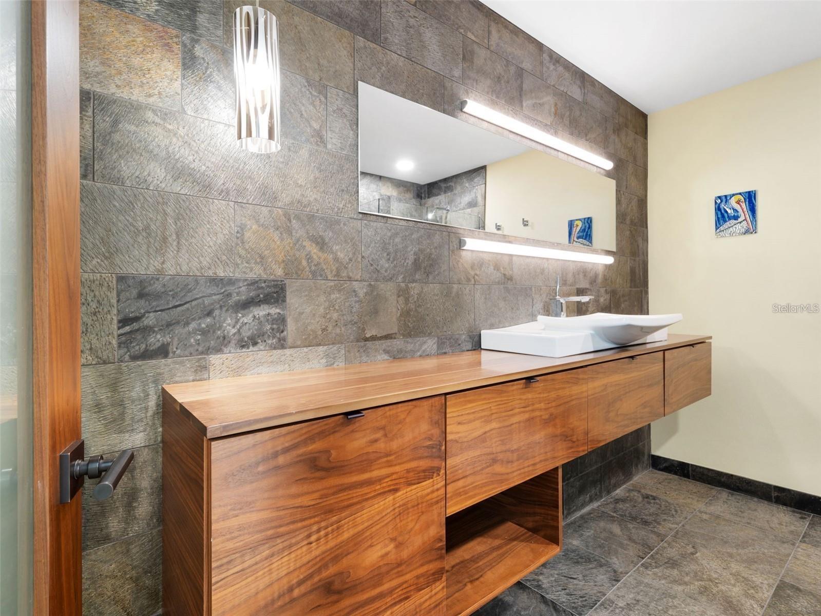 355 W ROYAL FLAMINGO DR