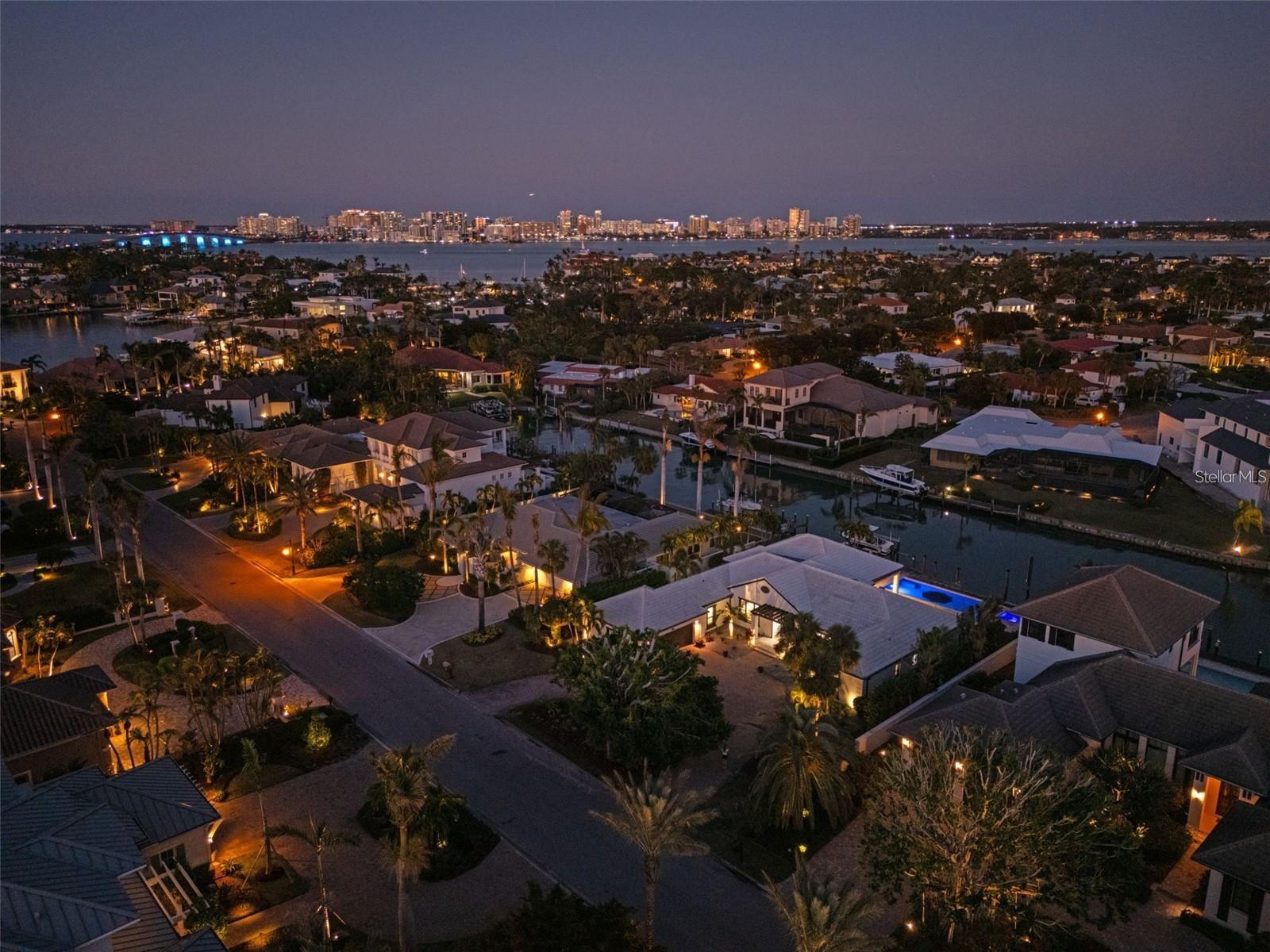 355 W ROYAL FLAMINGO DR