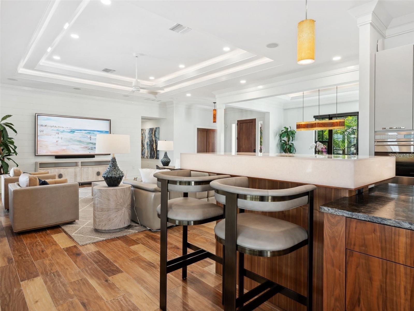 355 W ROYAL FLAMINGO DR