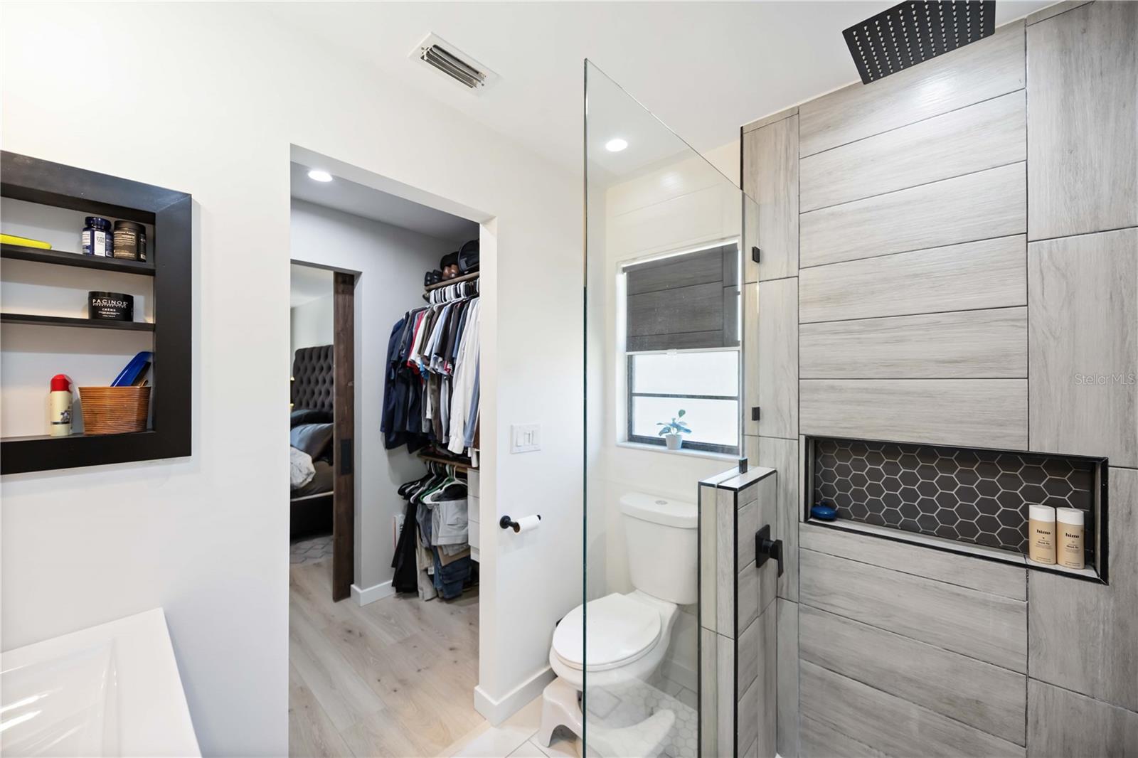 5707 DEER HOLLOW LN W