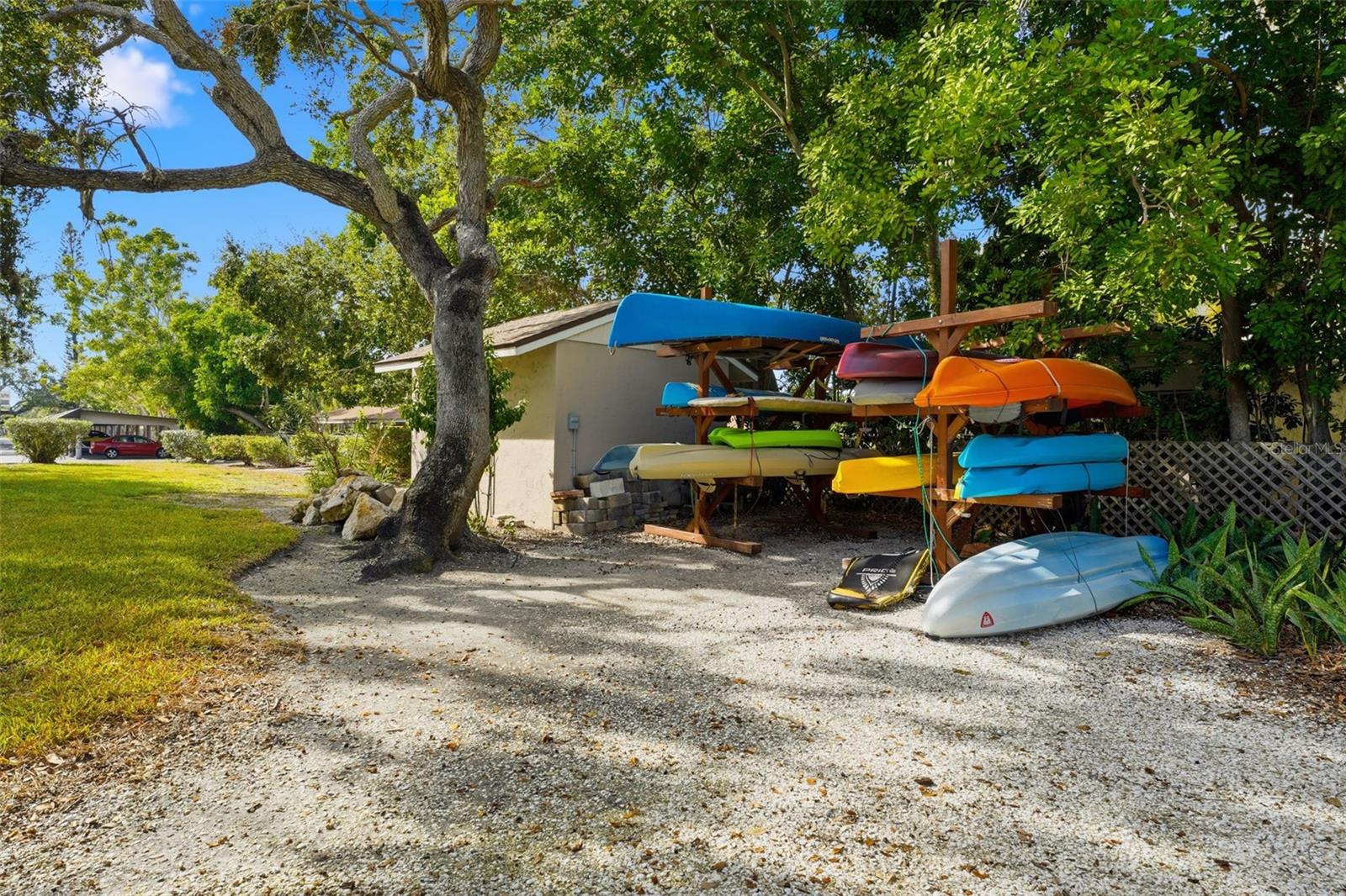 6415 MIDNIGHT PASS RD #310