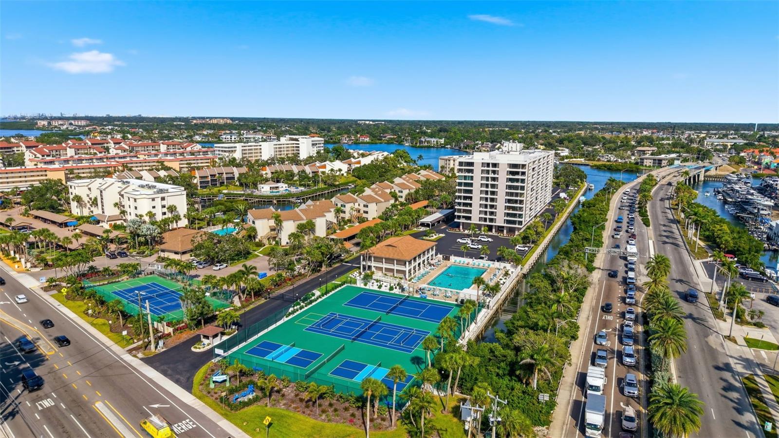 6415 MIDNIGHT PASS RD #310