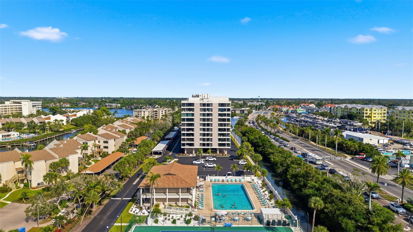 6415 MIDNIGHT PASS RD #310