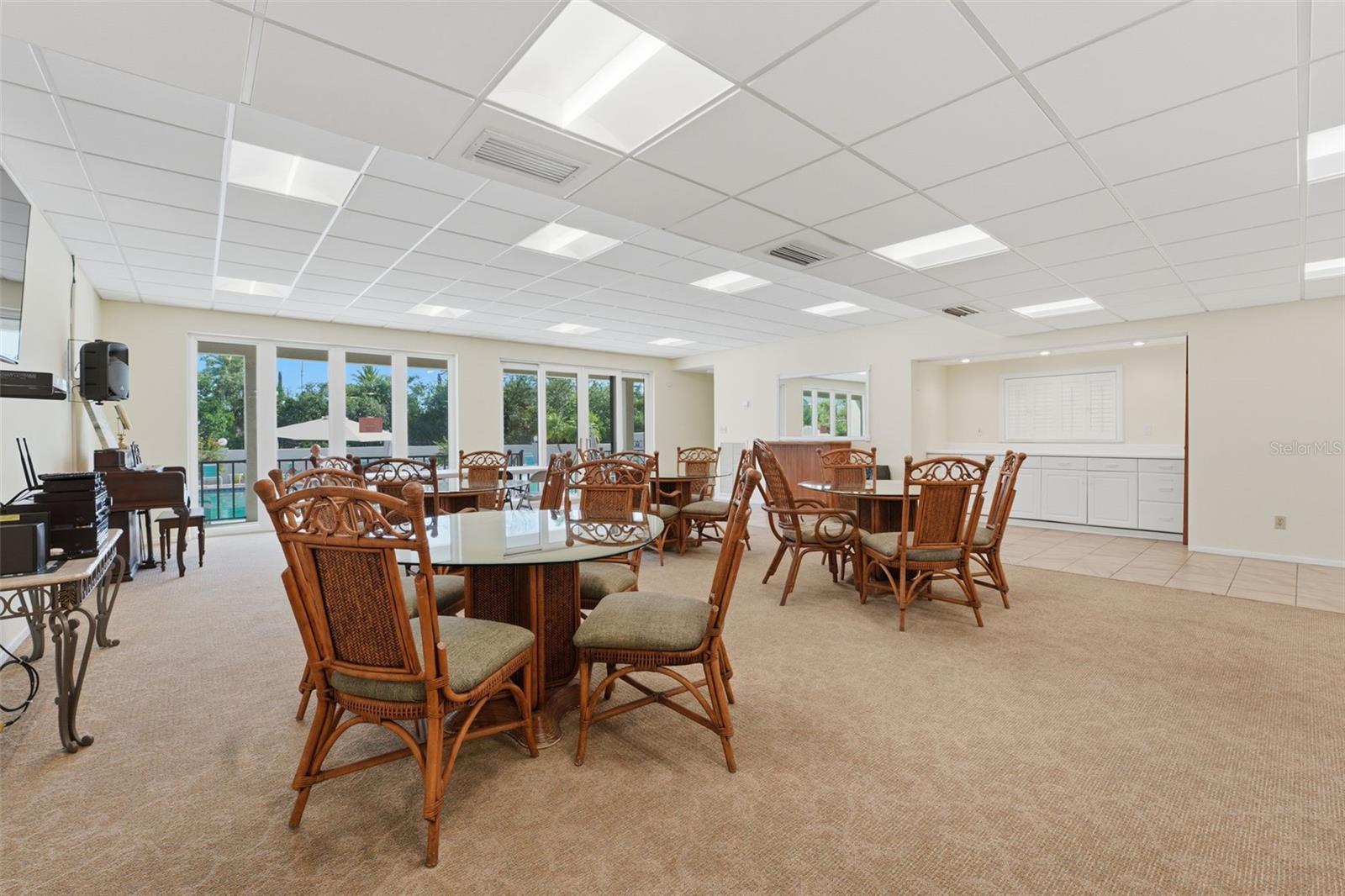 6415 MIDNIGHT PASS RD #310