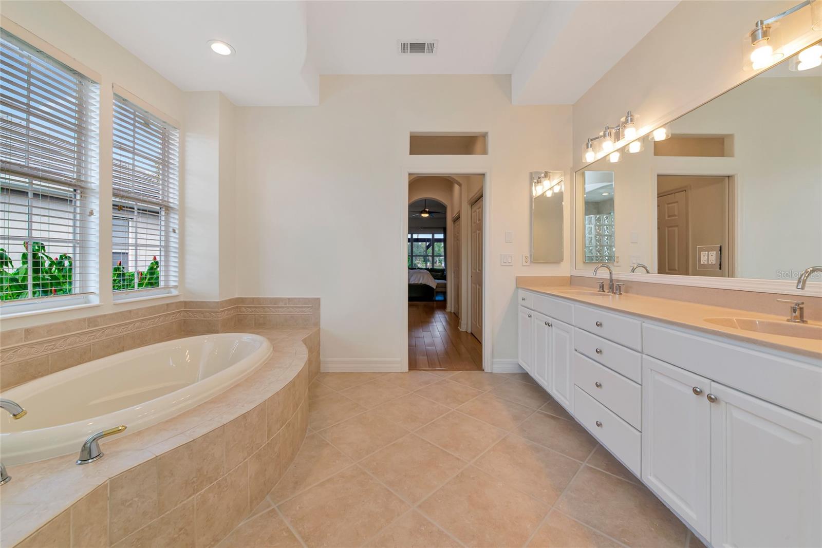 10615 RESTORATION TER