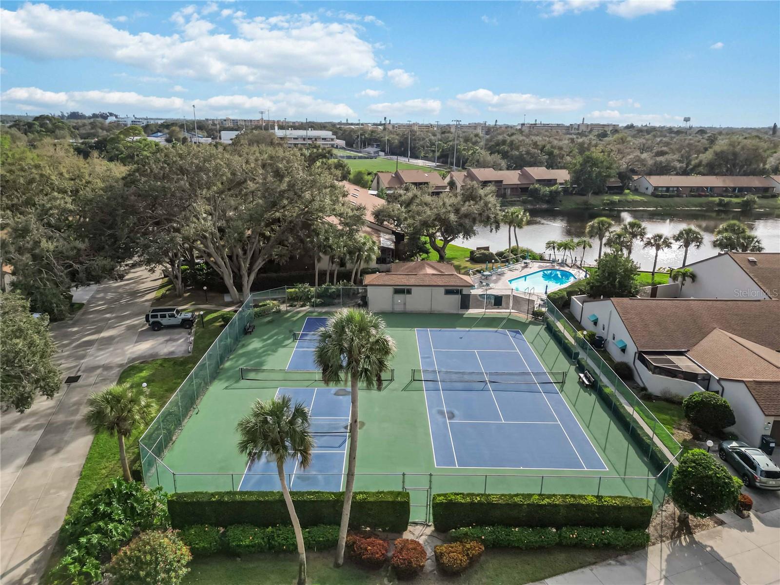 4408 PARK LAKE TER S #4408