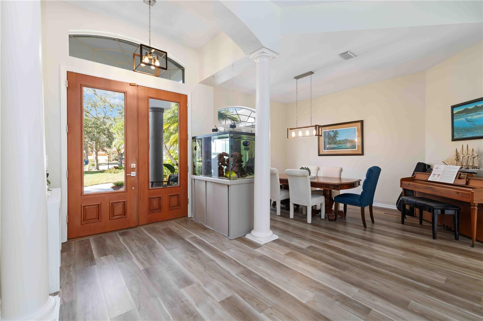 9915 OLD HYDE PARK PL