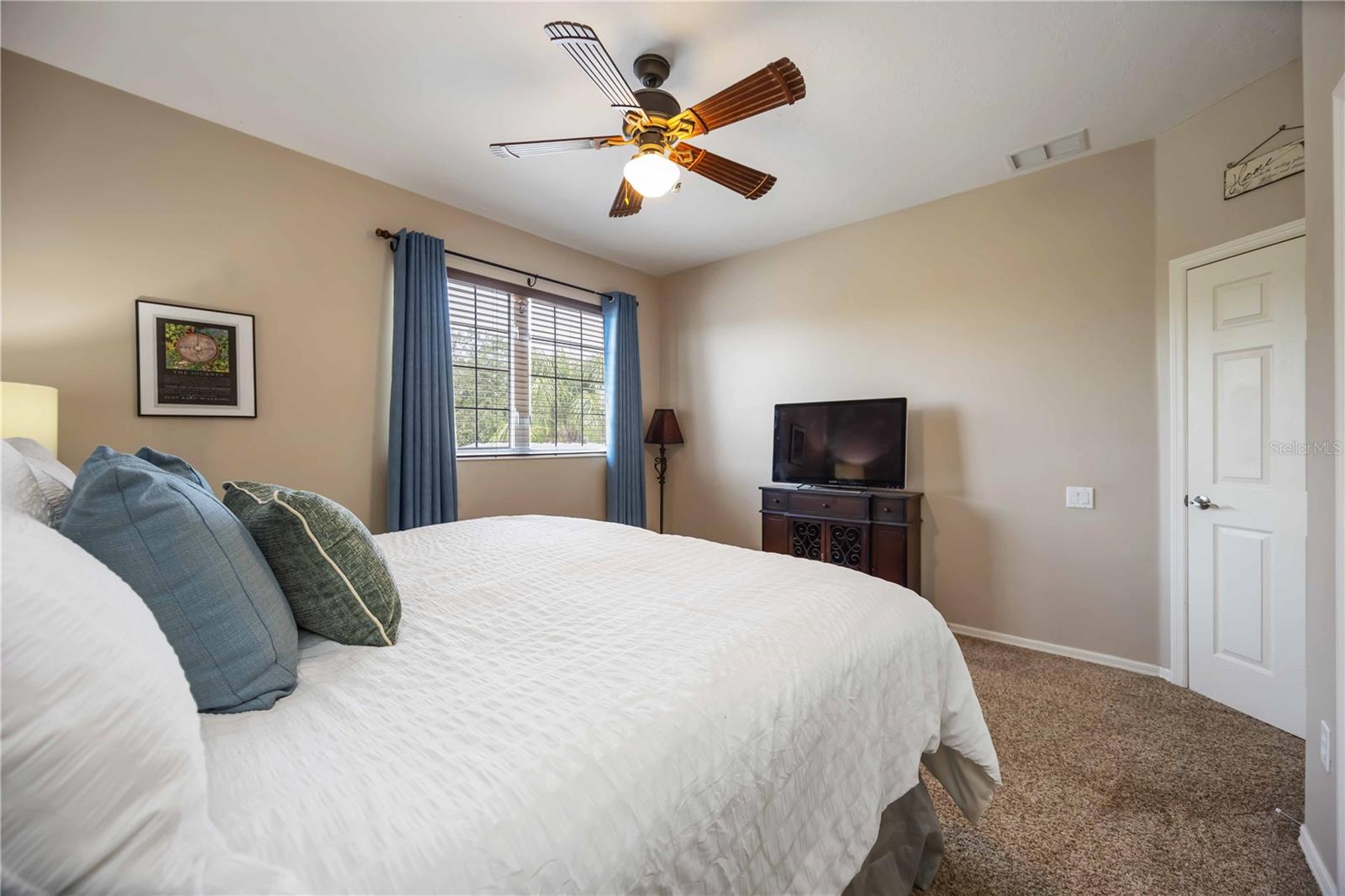 9915 OLD HYDE PARK PL