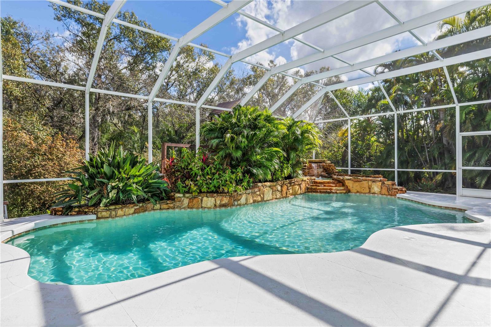 9915 OLD HYDE PARK PL