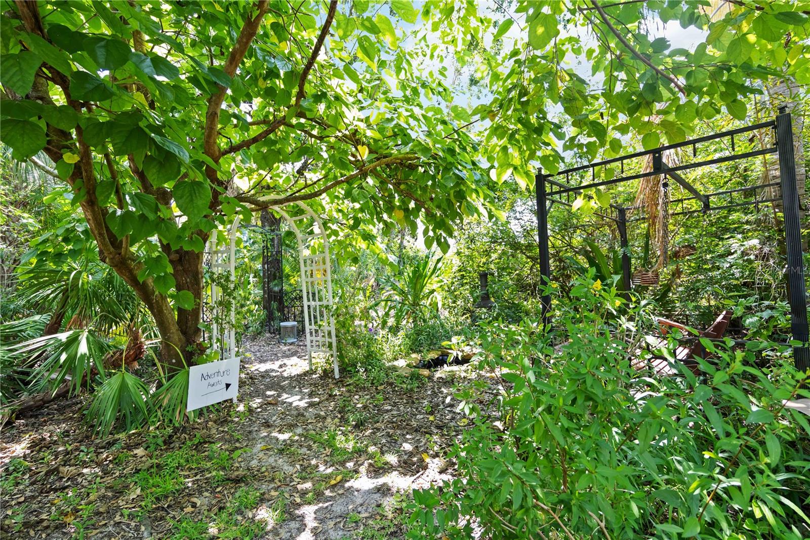 9915 OLD HYDE PARK PL