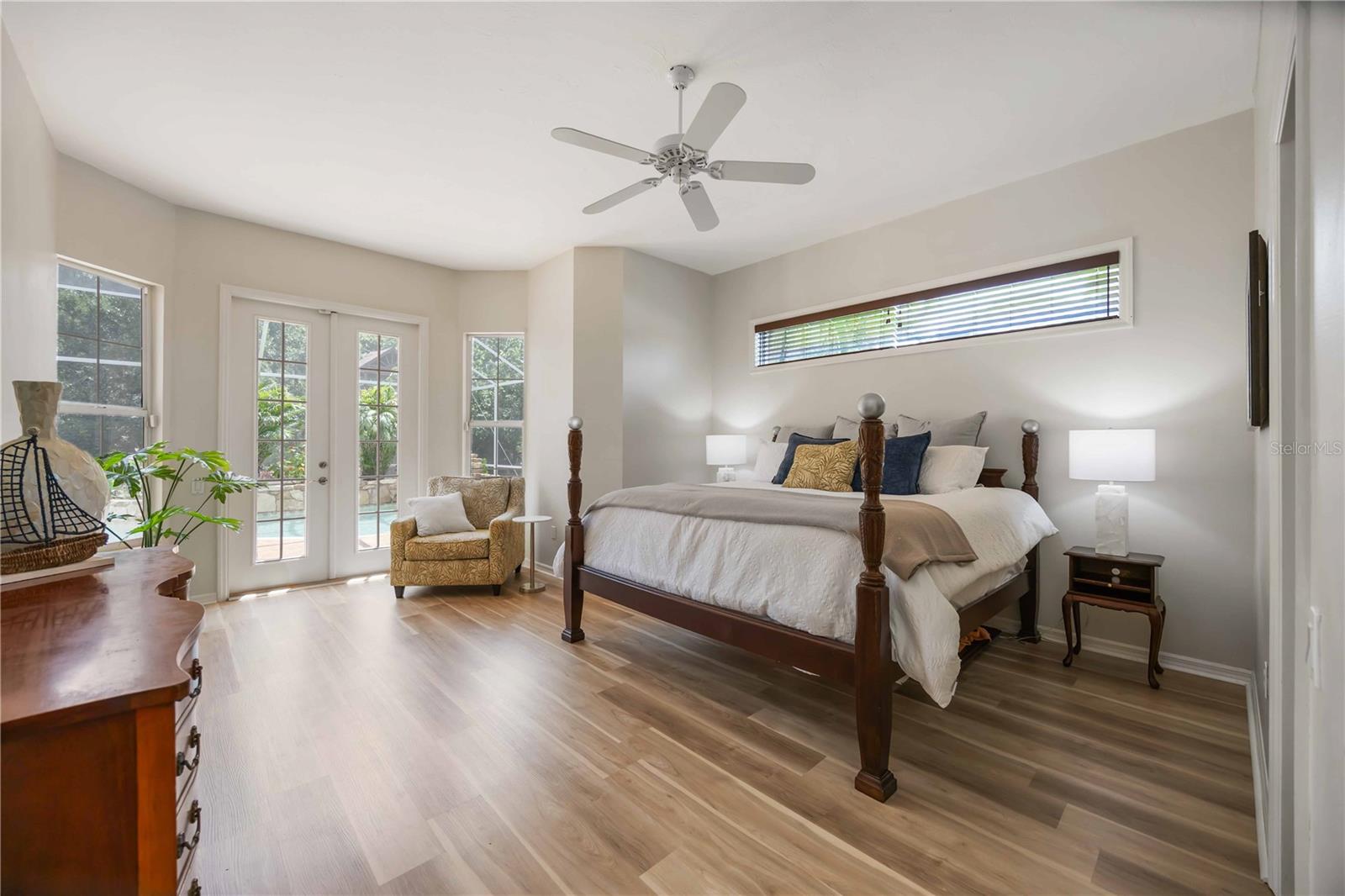 9915 OLD HYDE PARK PL