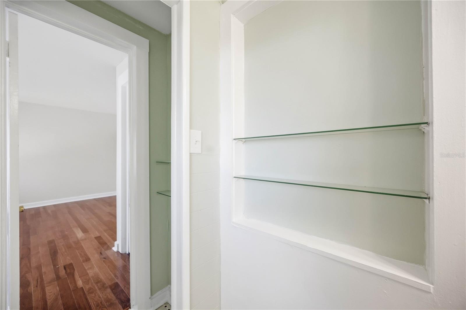 2710 3RD AVE W