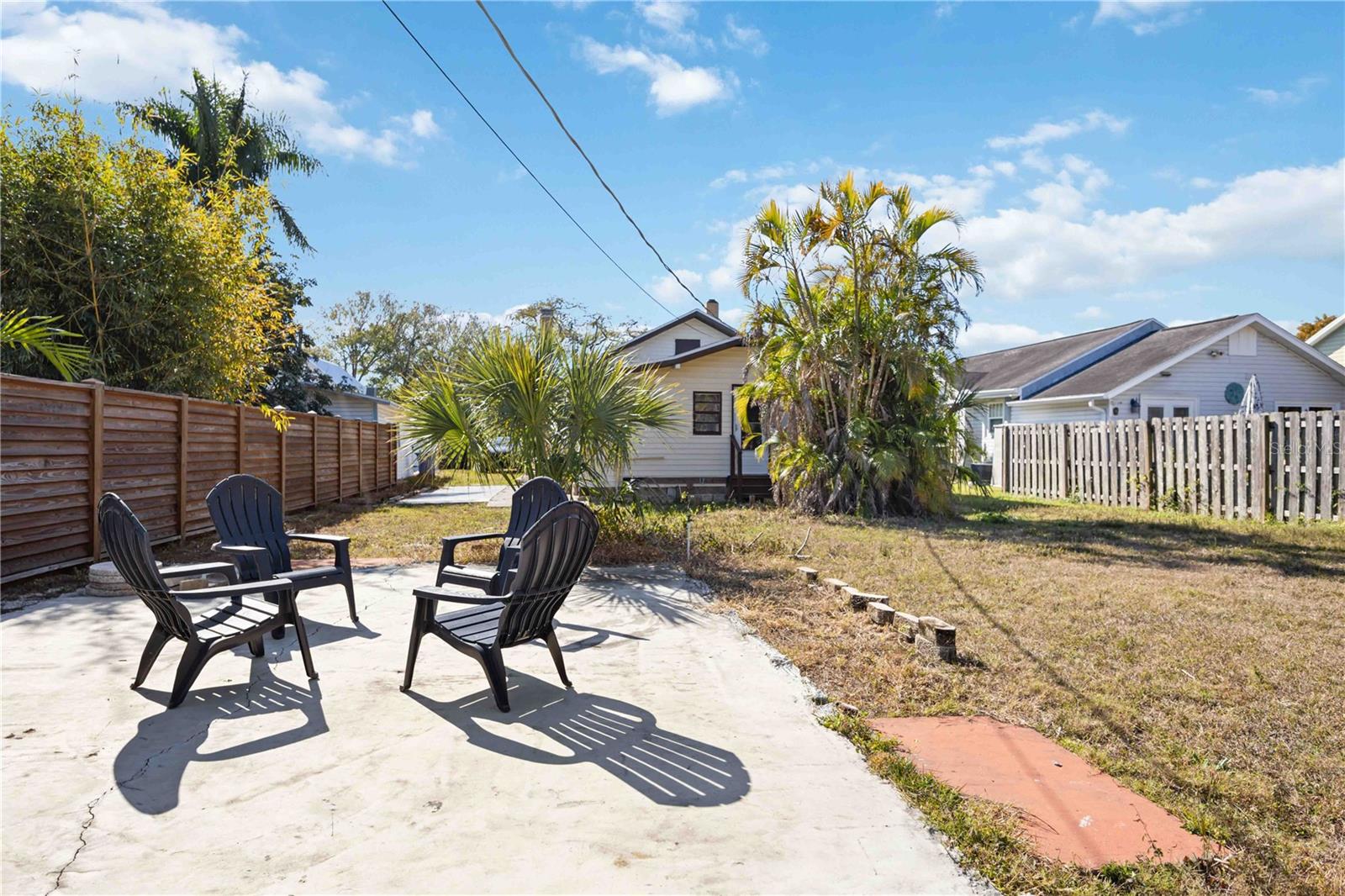 2710 3RD AVE W