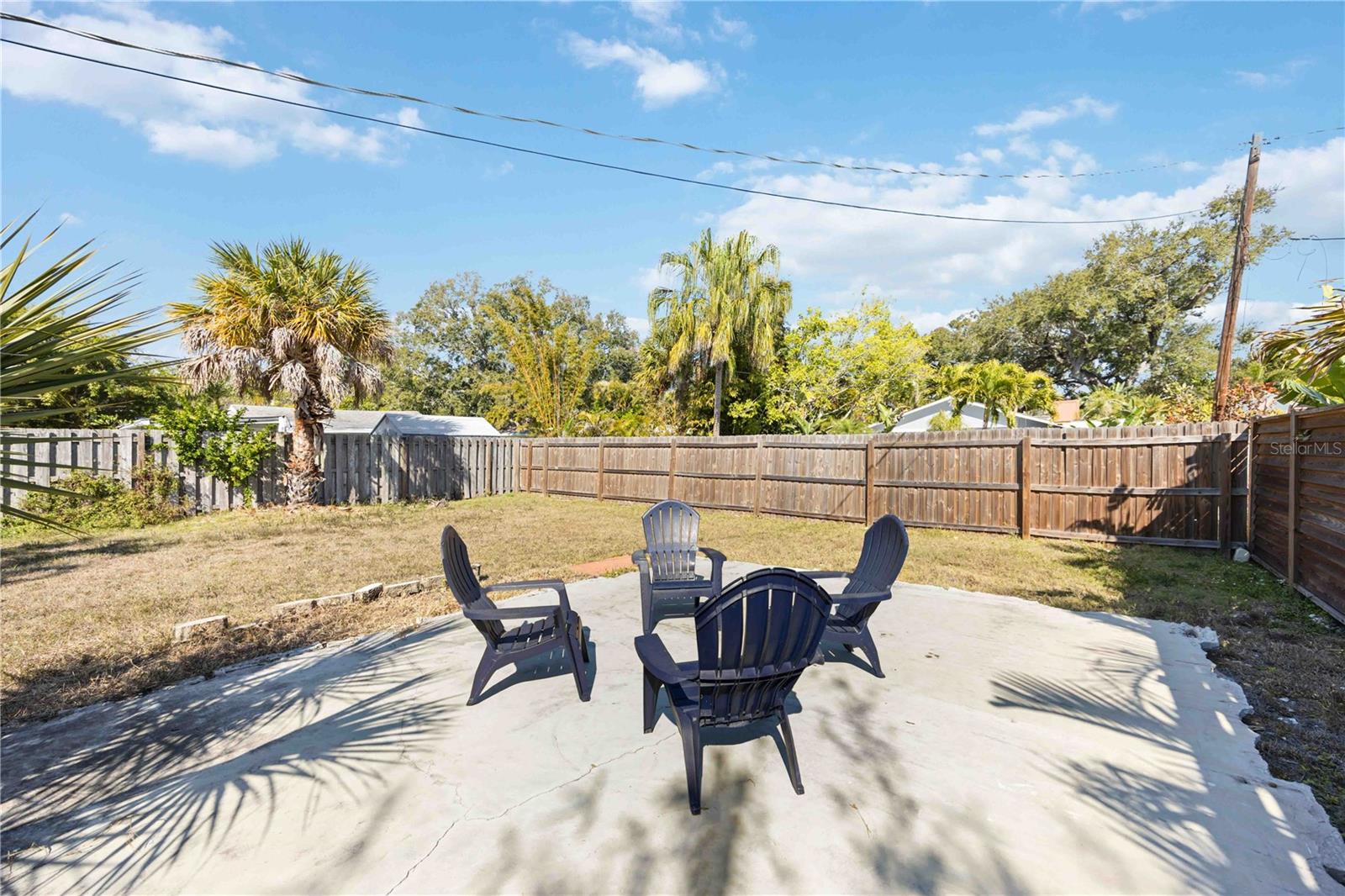 2710 3RD AVE W