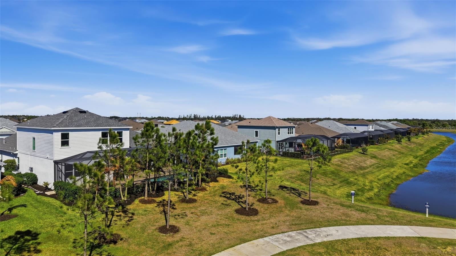 14307 SKIPPING STONE LOOP