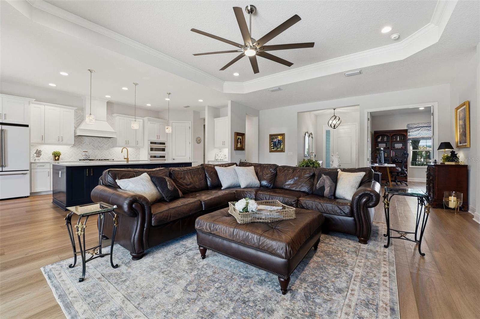 14307 SKIPPING STONE LOOP