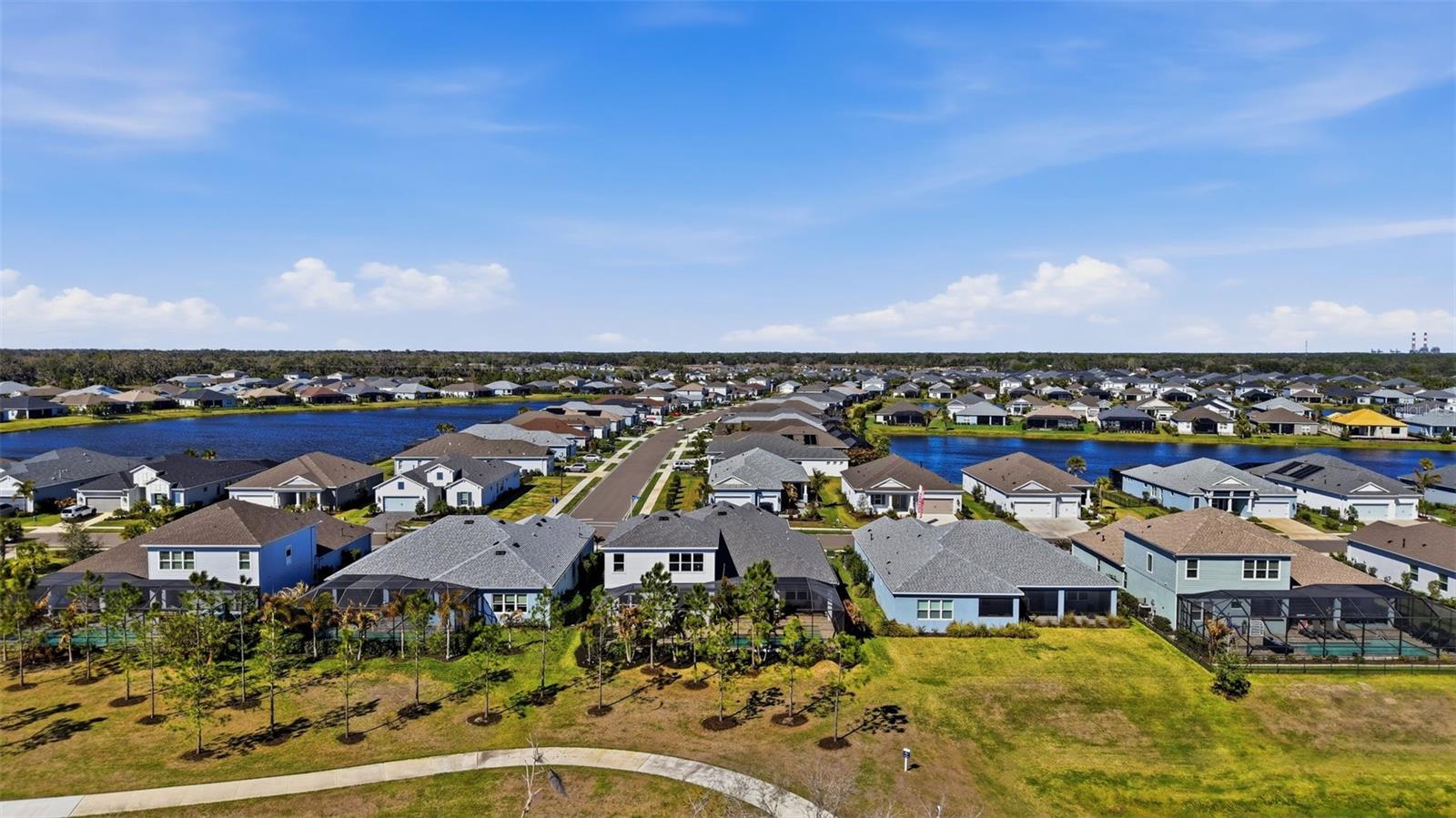 14307 SKIPPING STONE LOOP